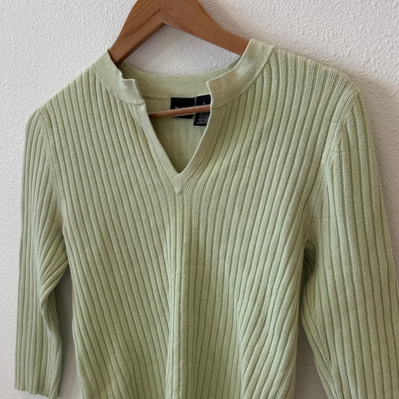 Vintage Massimo Green Ribbed 3/4 Sleeve V Neck Sweater Y24 - Picture 2 of 9